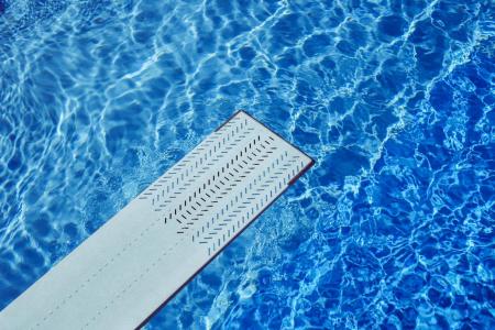 Pourquoi opter pour un traitement automatisé de votre eau de piscine ?
